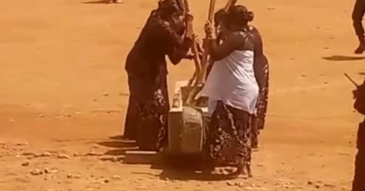 Upacara Adat Seren Taun Kesepuhan Gelar Alam yang ke 657 Kembali Digelar di Cisolok, Sukabumi Cisolok, 5 Oktober 2025