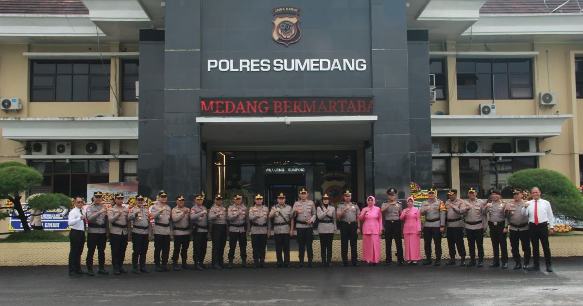 Kapolres Sumedang Pimpin Sertijab Kasat Lantas dan Kenaikan Pangkat Pengabdian Polri