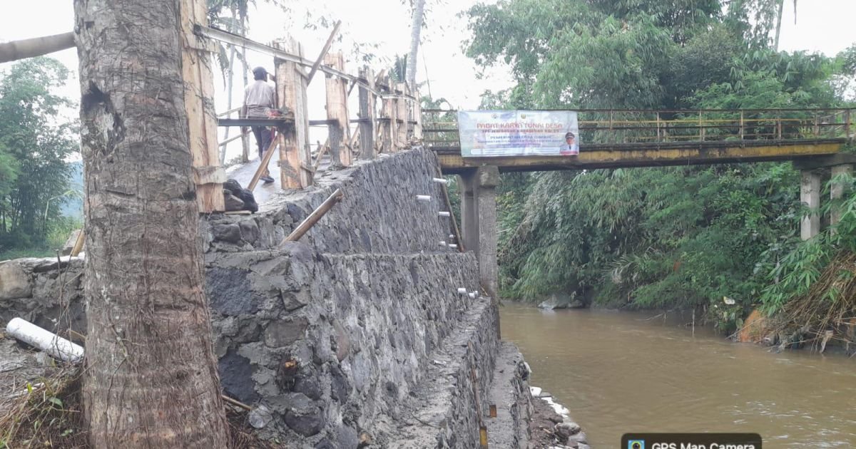 Wujudkan Infrastruktur Desa, Kades Cimahi Wowon S.Pd, M.Pd Beri Harapan Baru bagi Warga Karadenan