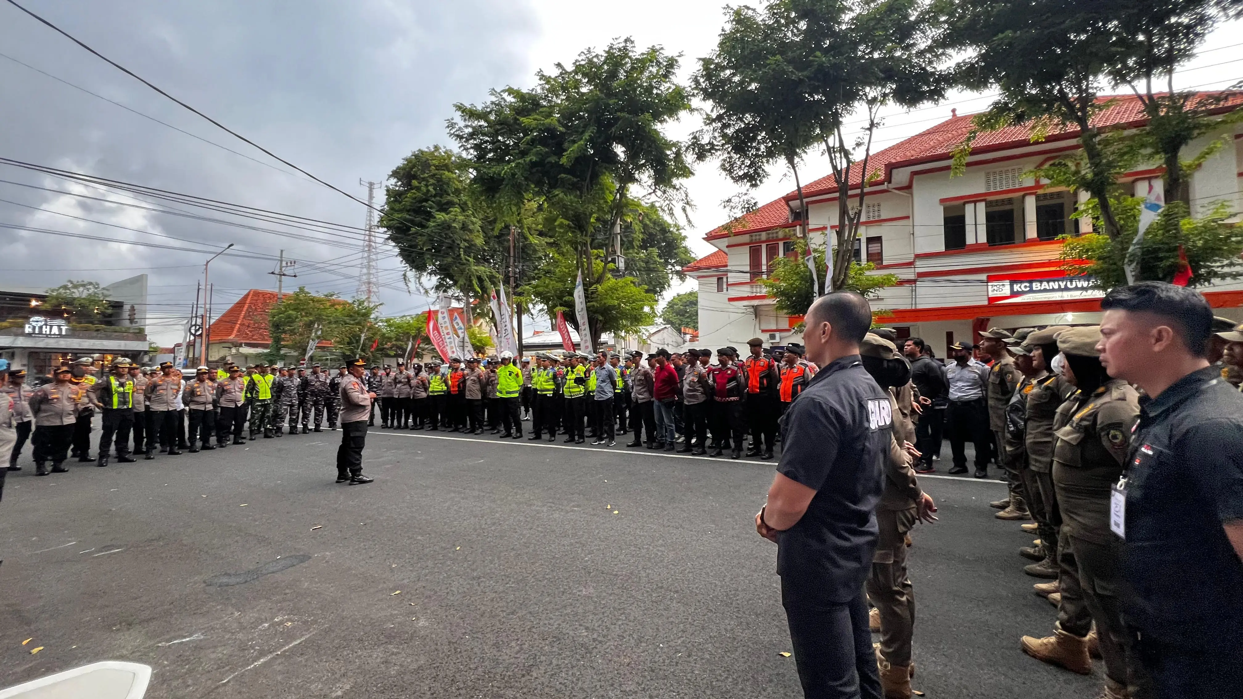 Polresta Banyuwangi Terjunkan Ratusan Personel, Perayaan Harjaba ke-254 Berlangsung Kondusif