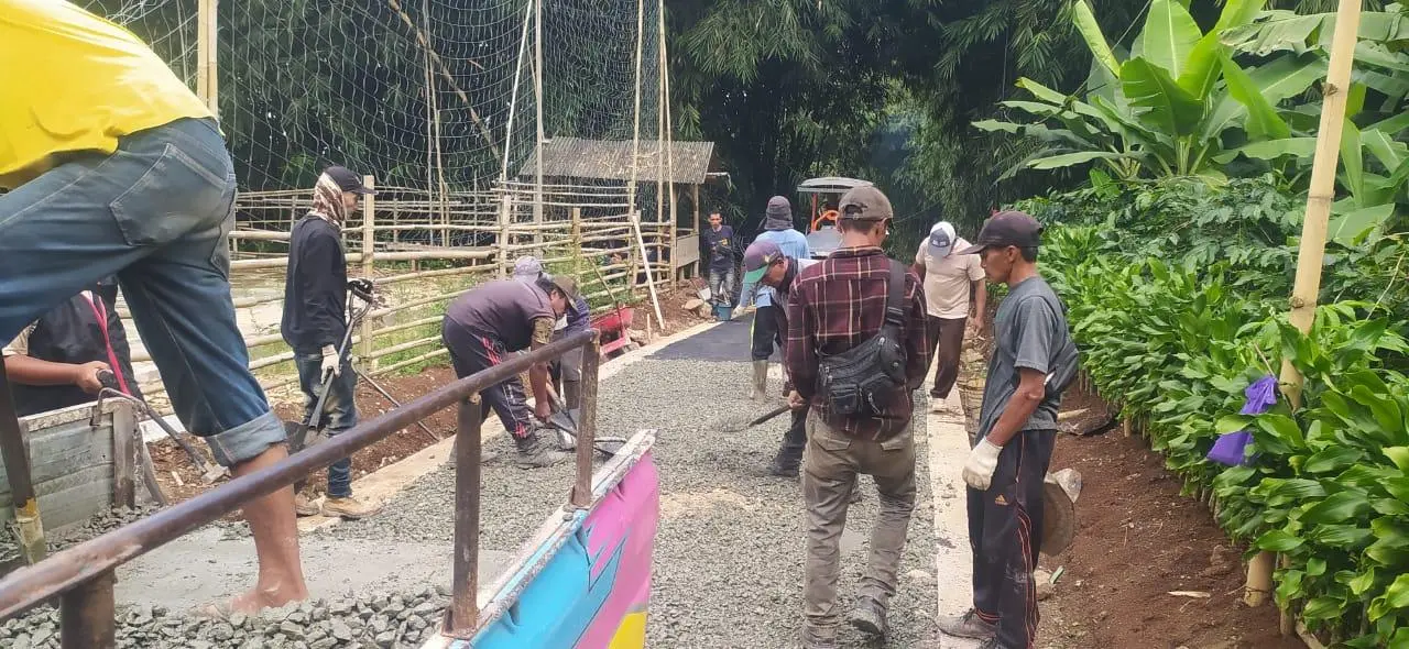 Pembangunan Jalan Hotmix di Dusun Patenggeng RW 11 Margaluyu Dimulai, Warga Sambut Gembira Dan Bersukur