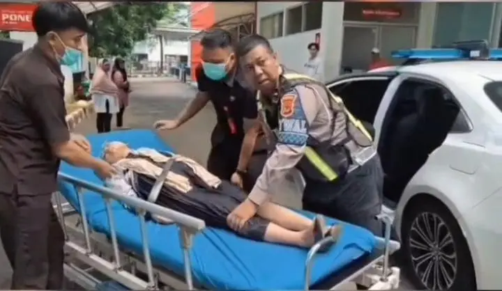 Aksi Cepat Tanggap Satlantas Polresta Bogor Kota, Bantu Ibu Hamil Pingsan di Sekitar Lippo Plaza Kebon Raya