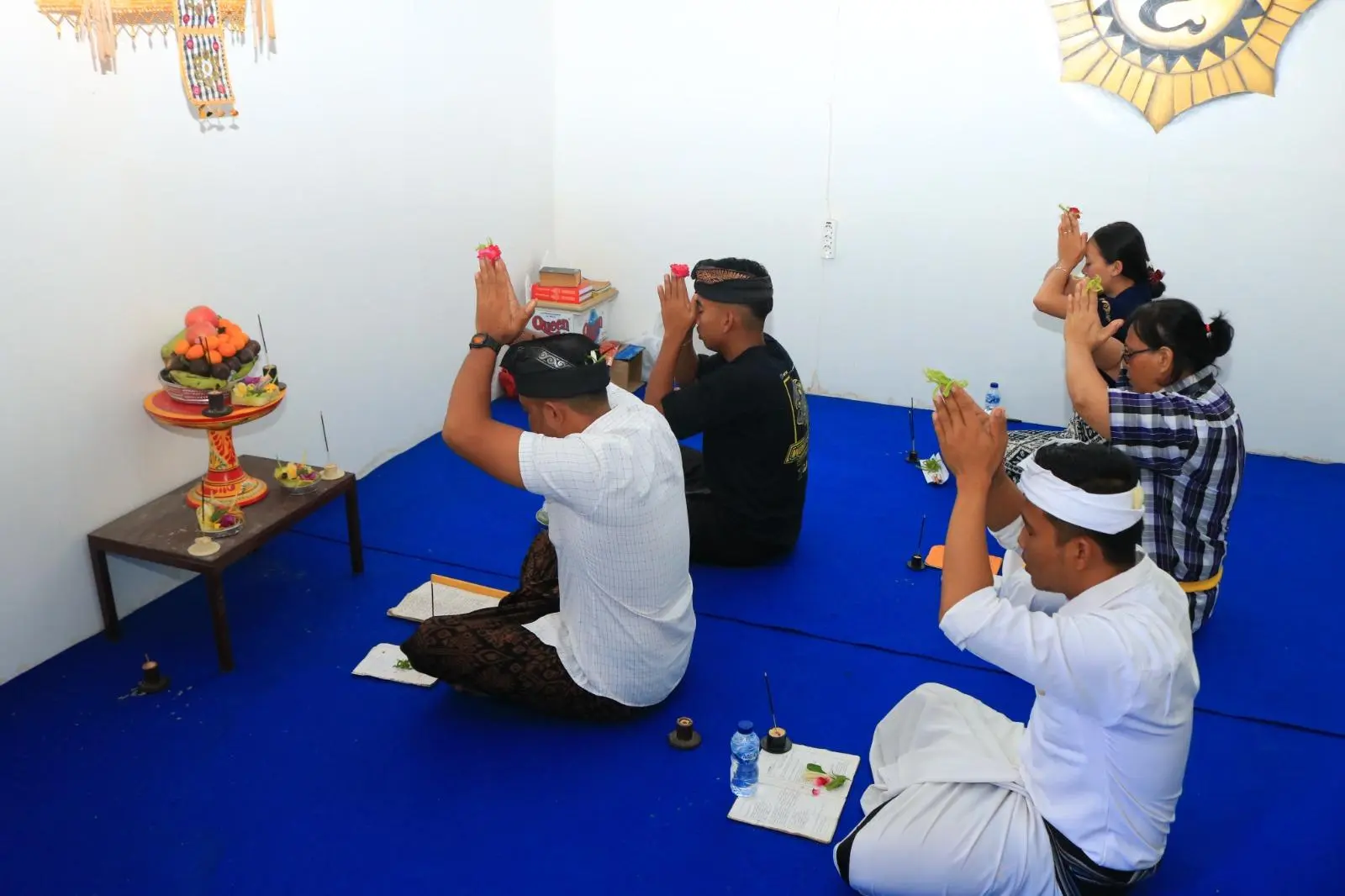 Warga Binaan Hindu Lapas Banyuwangi Peringati Hari Raya Kuningan